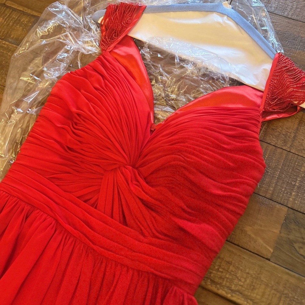 Elegant Red Ruched Dress